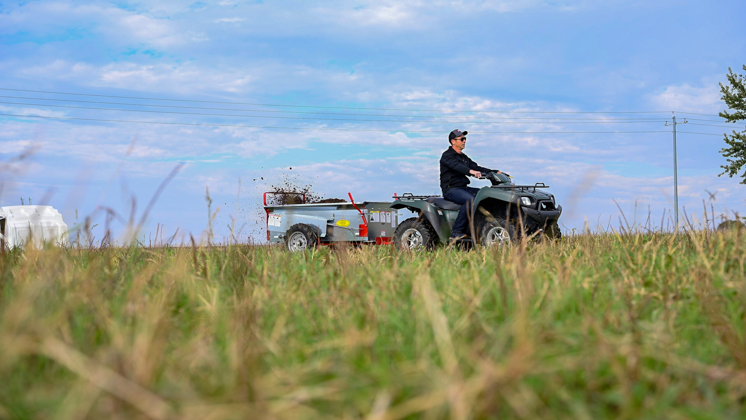 Roth Compact Manure Spreader - Image 3